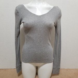 Duck Head top Medium v-neck ribbed knit beaded neck Twilight